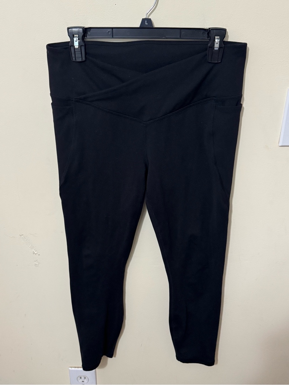 Fabletics Black High-Waist Capri Leggings